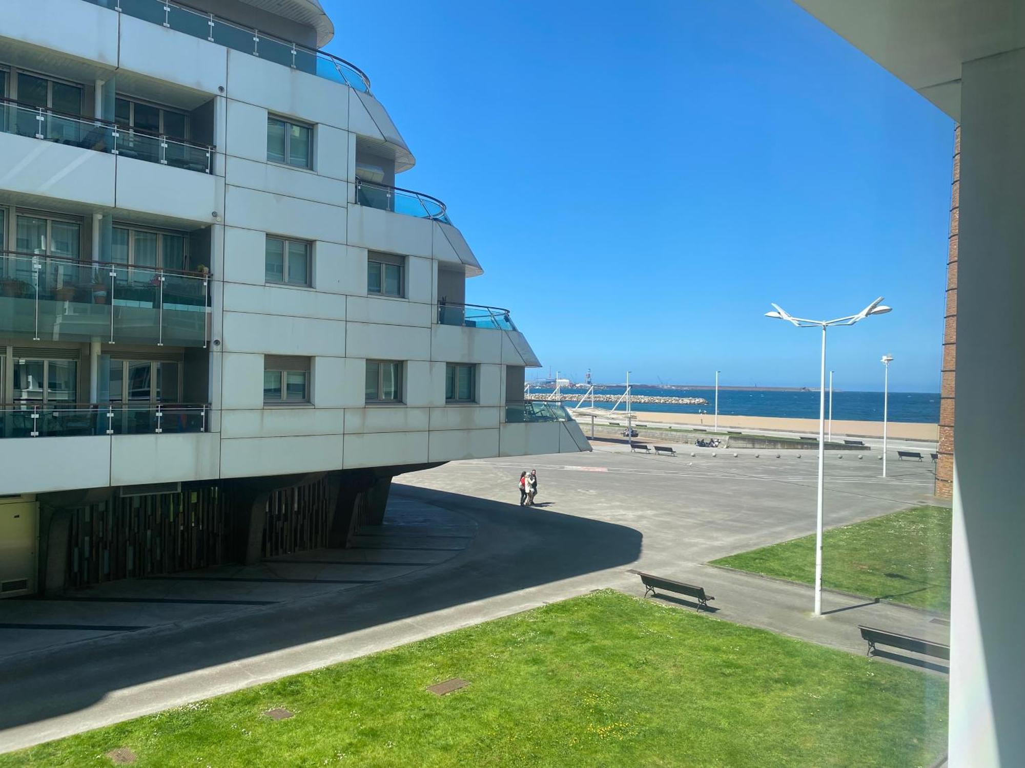 Poniente Beach Gijón Dış mekan fotoğraf