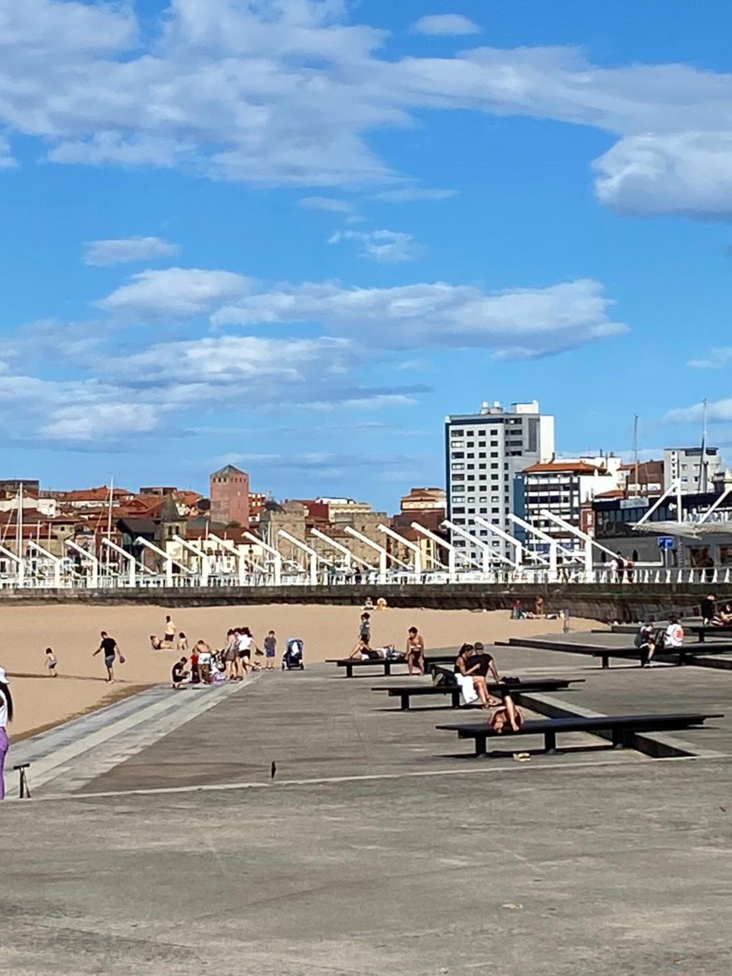 Poniente Beach Gijón Dış mekan fotoğraf